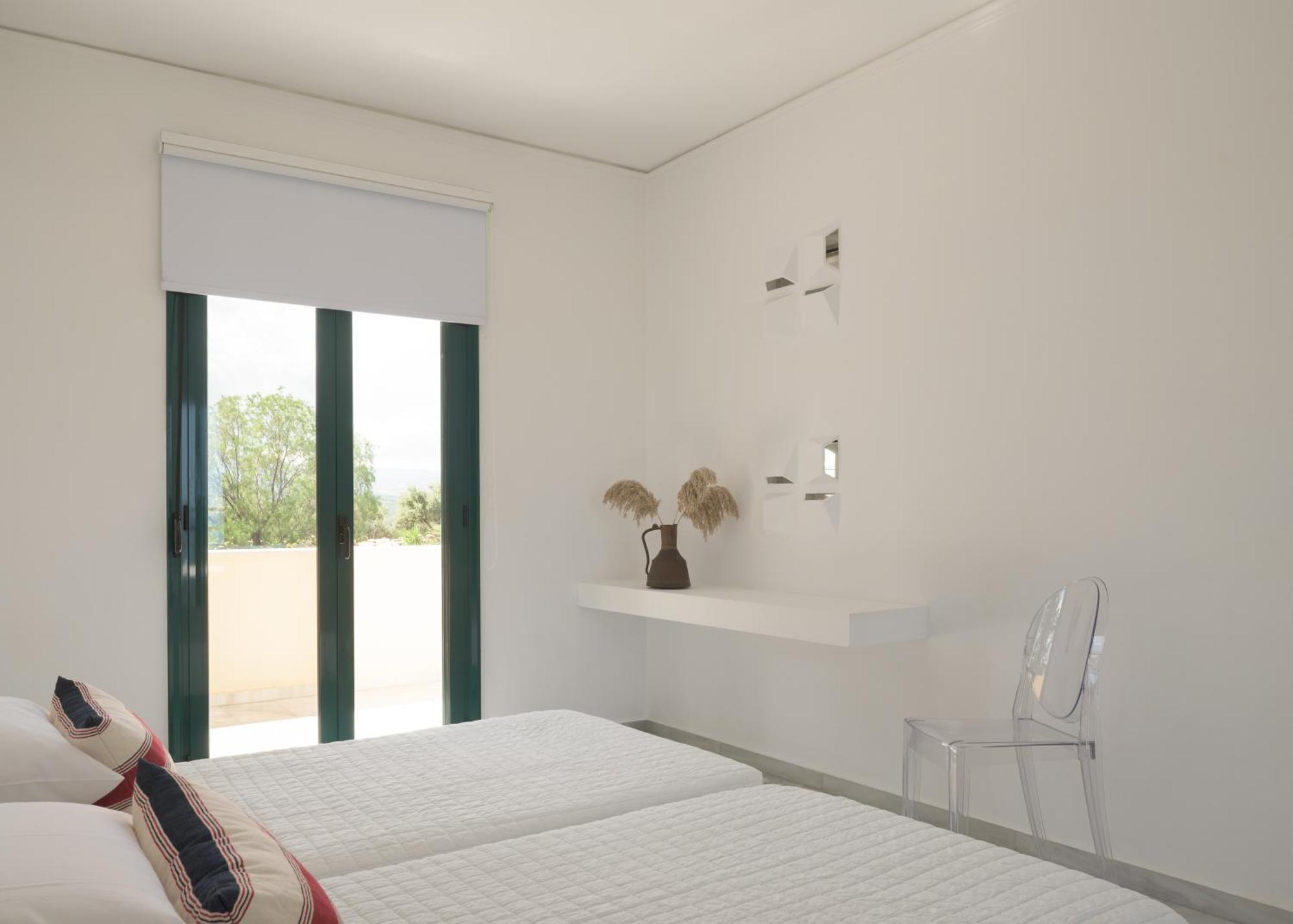 Olivetum Holiday Villa Panormos  Exterior photo